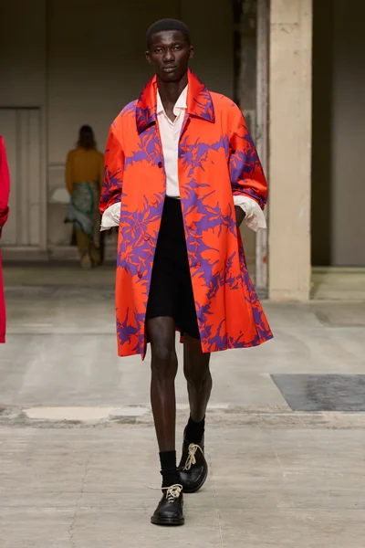 Look 46